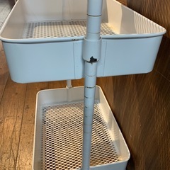 IKEA 3段ワゴンラック　キャスター付きの画像
