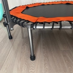 折りたたみ式トランポリンの画像