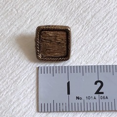 手芸　昭和レトロなボタン・シャツボタン 大量にの画像