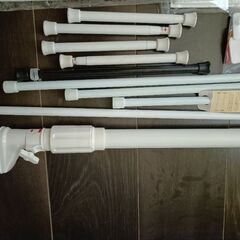 突っ張り棒などの画像