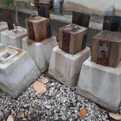 15 Deck Concrete Footing Blocks – ¥3,000 for all (Pickup in Higashikurume)の画像