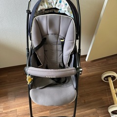 Apricaのベビーカー
の画像