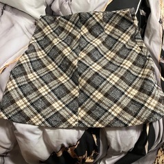 チェックタイトスカートの画像