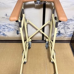 松永製作所 6輪歩行器 らくらくウォーカー SM-40の画像