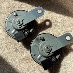 トヨタ　純正　ホーンの画像