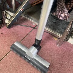 リサイクルショップどりーむ荒田店　No5306 掃除機　アイリスオーヤマ　コンセントタイプ　有線　軽量で使いやすい♪の画像