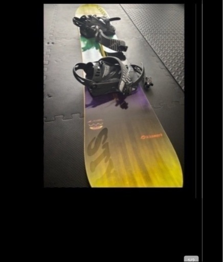 スノーボード本体①キスマーク　ビンディングつき151サロモンスノボーケース　スノボウエアゴーグルセット　スノーカーヴィング　グローブ　ゴーグルなど　Mサイズ　ほぼ未使用