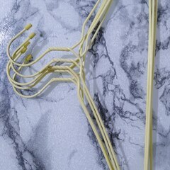 ハンガー18本の画像