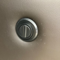 【ジモティー割引で最大15％OFF⭐️】ニトリ Nビリーバ リクライニングソファーの画像