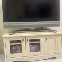 無料でお譲りします！SHARP AQUOS テレビ&テレビボード②の画像