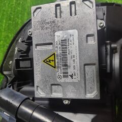 メルセデスベンツ MB 204 ヘッドライト ヘッドランプ 左の画像