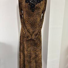 ヒョウ柄ワンピース　ウール100%の画像