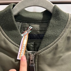 ユニクロ ブルゾン S カーキ 男女兼用 UNIQLOの画像