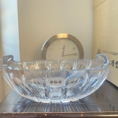 圧倒的存在感！イギリスヴィンテージ　カットクリスタルボウルの画像