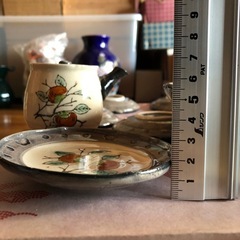 陶器製、食器セットの画像