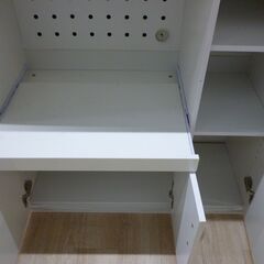 ジモティー割引🏷️【ジャングルジャングル 岸和田和泉インター店】システムキッチンボード ホワイト 和泉市 堺市 岸和田市 泉大津市 高石市 泉北郡忠岡町の画像