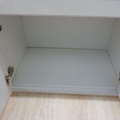 ジモティー割引🏷️【ジャングルジャングル 岸和田和泉インター店】システムキッチンボード ホワイト 和泉市 堺市 岸和田市 泉大津市 高石市 泉北郡忠岡町の画像