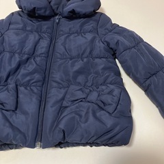 【美品】BeBe 中綿アウター　110cm ネイビー 紺色　リボン　女の子　べべの画像
