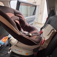 ベビーシート　チャイルドシート　combiの画像