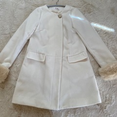 コート　白の画像