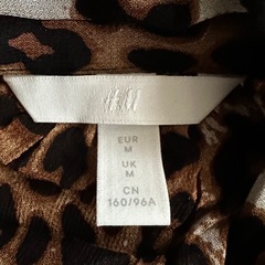 豹柄シャツの画像