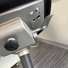  内田洋行 UCHIDAのオフィスチェア
の画像