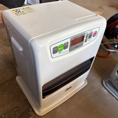 アラジン　石油ファンヒーター 8畳目安 チェック🆗　AKF-P321N の画像