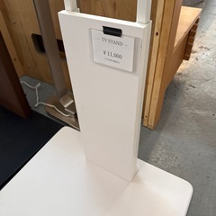 テレビスタンドの画像