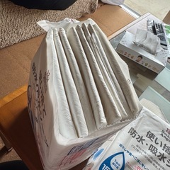 使い捨て防水吸水シートの画像