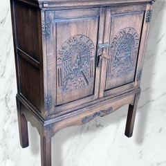 アンティークキャビネット（木製/開閉扉）の画像
