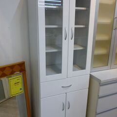 ジモティー割引🏷️【ジャングルジャングル 岸和田和泉インター店】2枚扉食器棚 ホワイト 和泉市 堺市 岸和田市 泉大津市 高石市 泉北郡忠岡町の画像