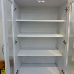 ジモティー割引🏷️【ジャングルジャングル 岸和田和泉インター店】2枚扉食器棚 ホワイト 和泉市 堺市 岸和田市 泉大津市 高石市 泉北郡忠岡町の画像