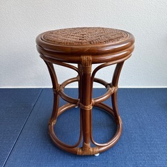 スツール 籐 チェア 椅子 円座 丸座面 丸形 丸椅子 丸スツール ラタン 天然籐 ブラウン アジアン ナチュラル インテリアの画像