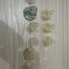 哺乳瓶、乳首セットの画像