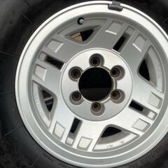 ランドクルーザー　ワイド用スタッドレスタイヤ&純正ホイール4本セットの画像