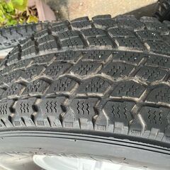 ランドクルーザー　ワイド用スタッドレスタイヤ&純正ホイール4本セットの画像