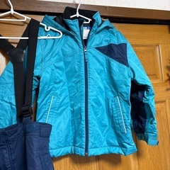 140センチスキーウェアの画像