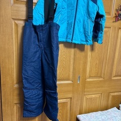 140センチスキーウェアの画像