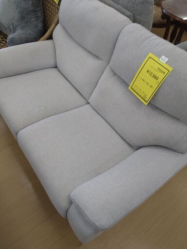 リユースのサカイ浦和店 【F336】★ソファ二人用 布 グレー