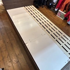 木製すのこ　コンセント収納付きシングルベッドフレーム　ニトリの画像