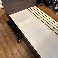 木製すのこ　コンセント収納付きシングルベッドフレーム　ニトリの画像