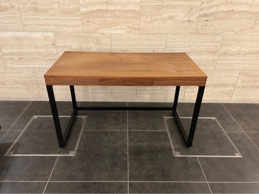 11/29アクタス　ミッドセンチュリー調ワークデスク　木製アイアン脚　PCデスク