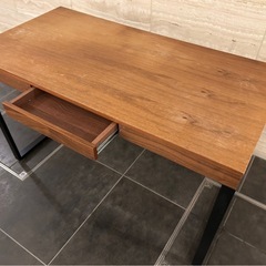 アクタス　ミッドセンチュリー調ワークデスク　木製アイアン脚　PCデスクの画像