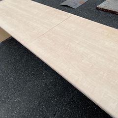 カウンターテーブルの画像