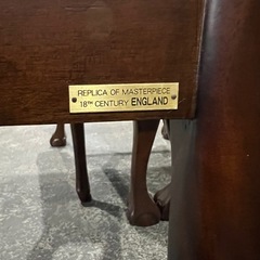 18世紀アンティーク調チェア3脚の画像