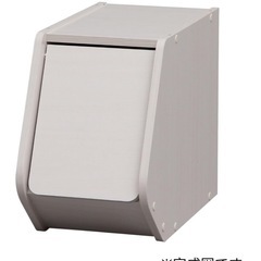1.アイリスオーヤマ スタック ボックス 扉付き 幅20×奥行38.8×高さ30.5cm オフホワイト STB-200D 未使用品 11Cの画像