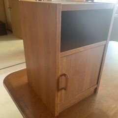 【中古】電話おくサイドテーブル横280×高さ440×290奥行の画像