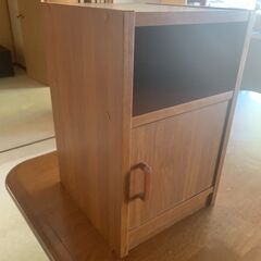 【中古】電話おくサイドテーブル横280×高さ440×290奥行の画像