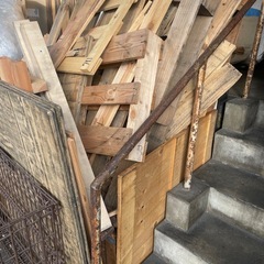 無料木製パレット廃材差し上げますの画像
