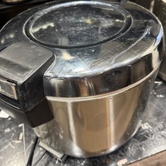 電子ジャーの画像